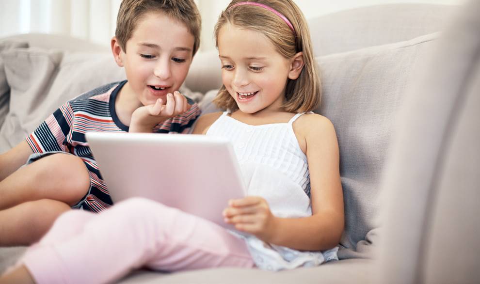 El balance entre la tecnología y los juegos tradicionales